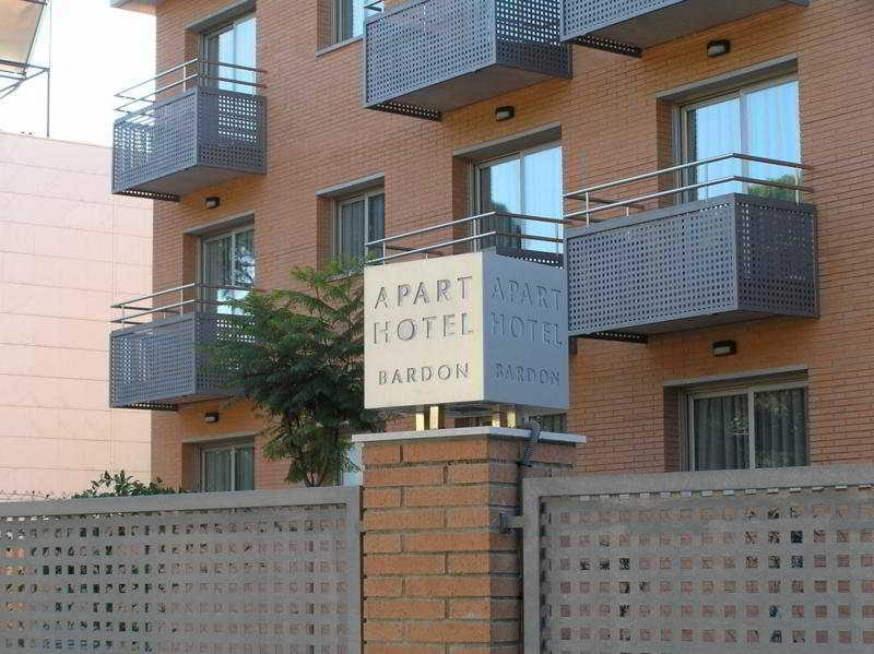 Aparthotel Bardon Кастелдефелс Екстериор снимка